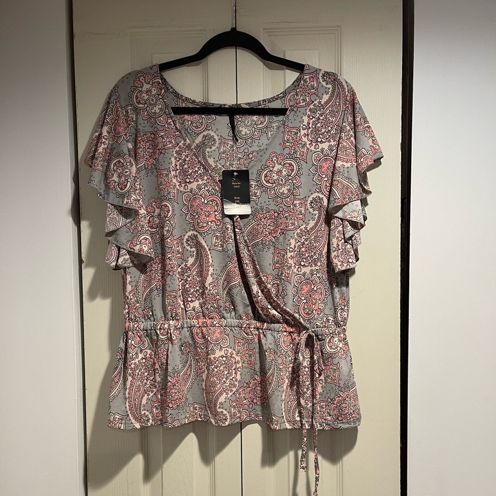 Ashley Blue Pink Floral Flare Sleeve Blouse Size 2XL